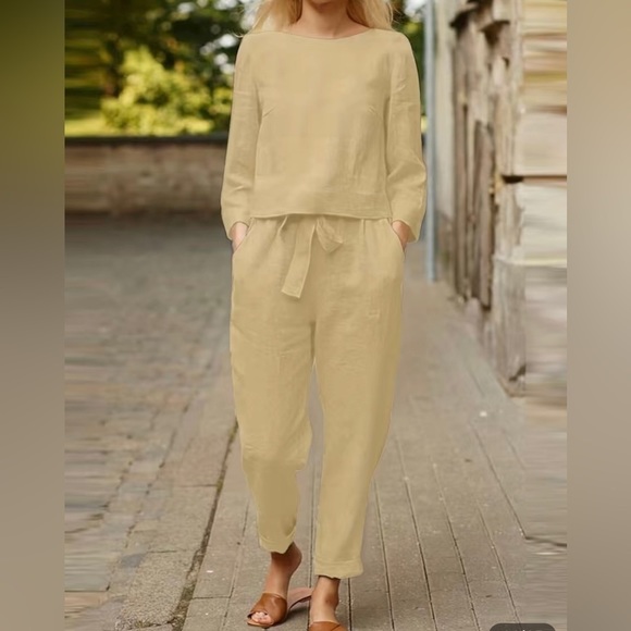 Pants - Brand new 2 piece cream outfit, size XXL (0230)